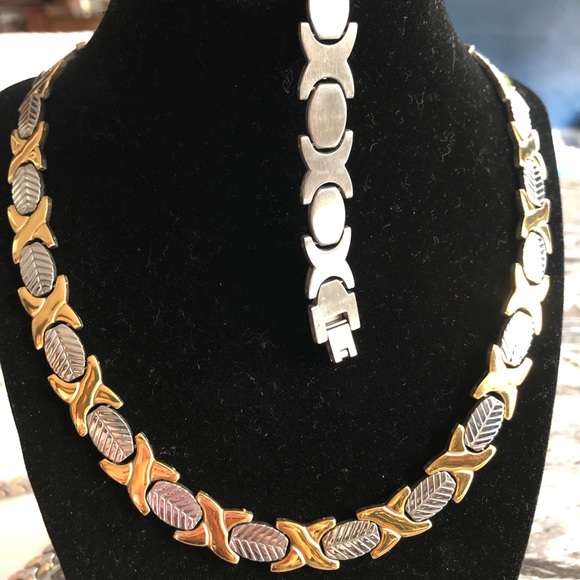 Leaf Set - Picture 4 of 6